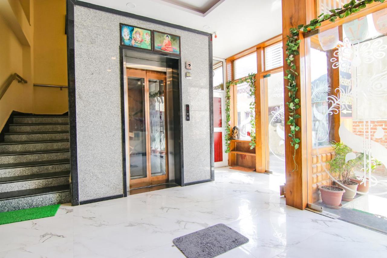 Hotel Kaanha Residency Inn By Shree Krishna Hospitality Risikés Kültér fotó